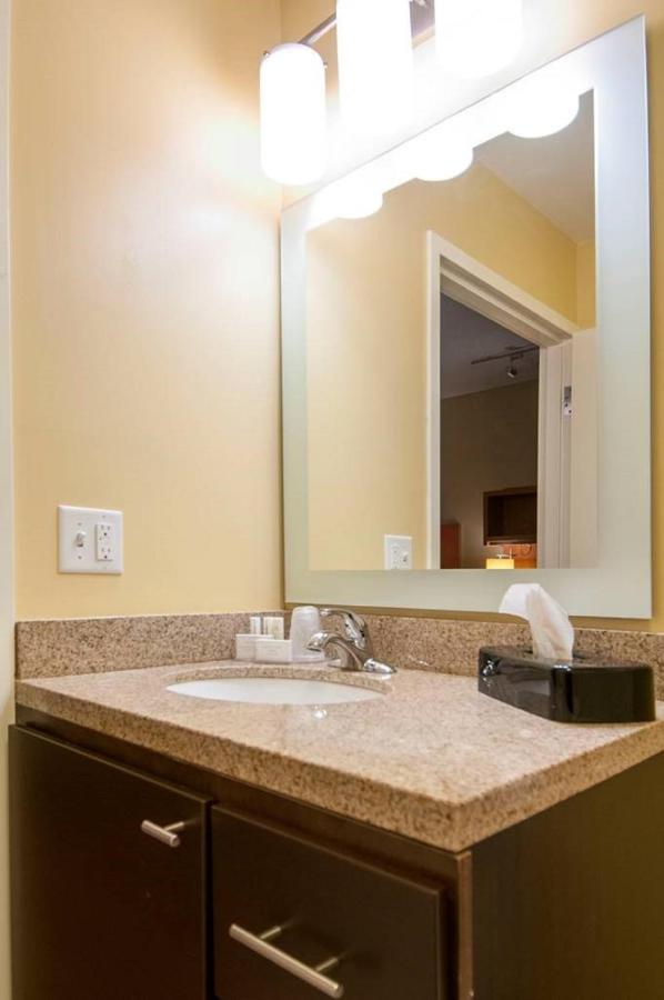 Queen Studio at TownePlace Suites by Marriott Baton Rouge Gonzales