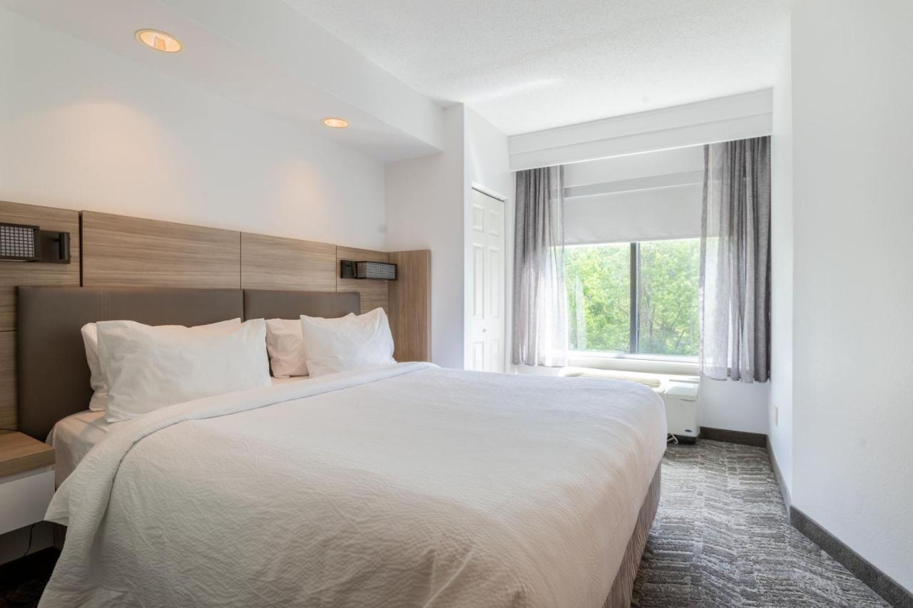 King Suite with Sofa Bed at SpringHill Suites by Marriott Gainesville