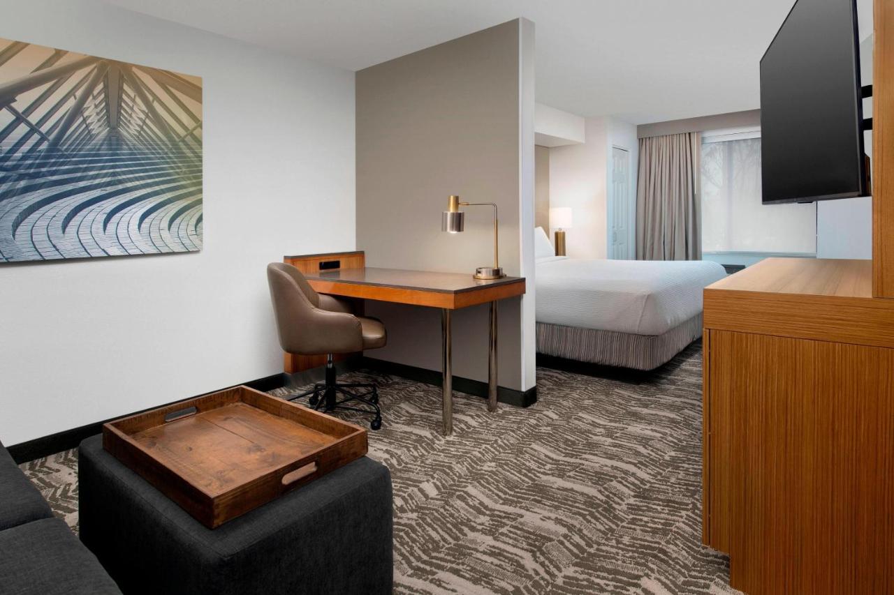 King Suite with Sofa Bed at SpringHill Suites by Marriott Portland Hillsboro