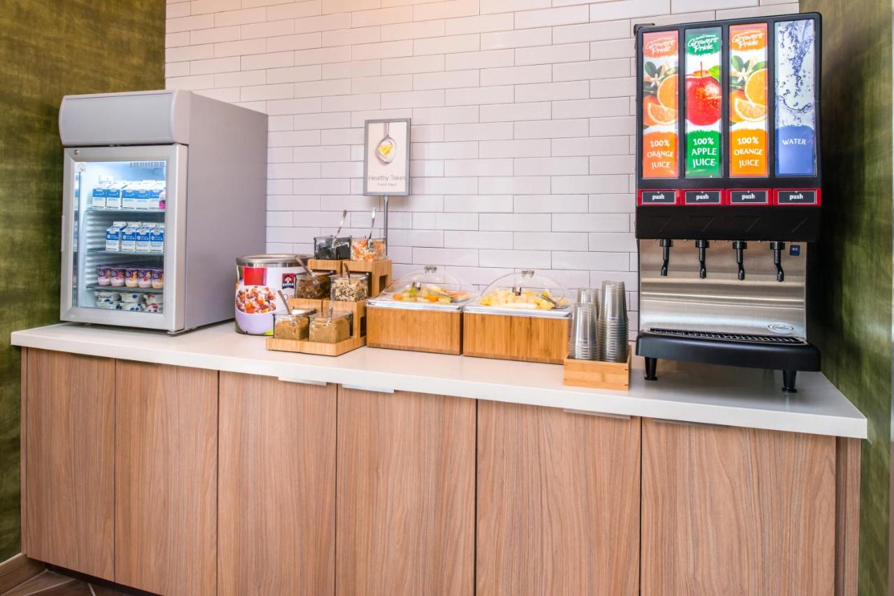 | Fairfield Inn & Suites by Marriott Fort Worth Southwest at Cityview