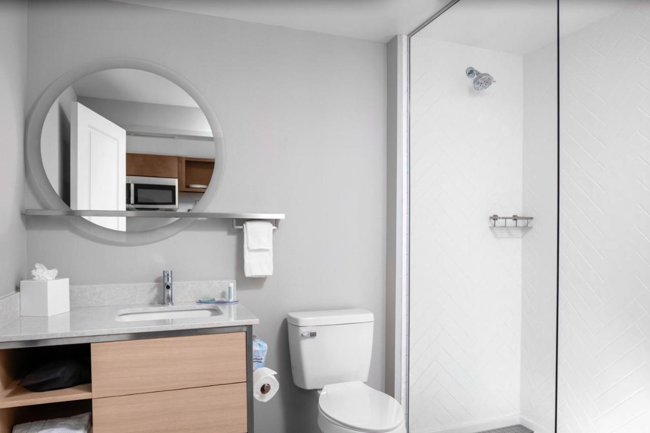King Studio with City View and Adapted Tub - Mobility Accessible at Towneplace Suites By Marriott Tampa Clearwater