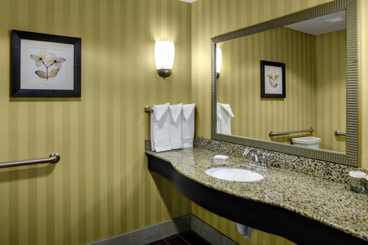 | Hilton Garden Inn Pittsburgh/Cranberry