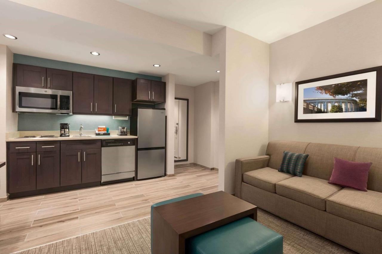 | Homewood Suites by Hilton Washington DC Convention Center