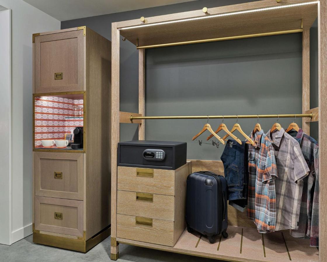 King Room - Mobility Accessible at Canopy by Hilton Portland Pearl District