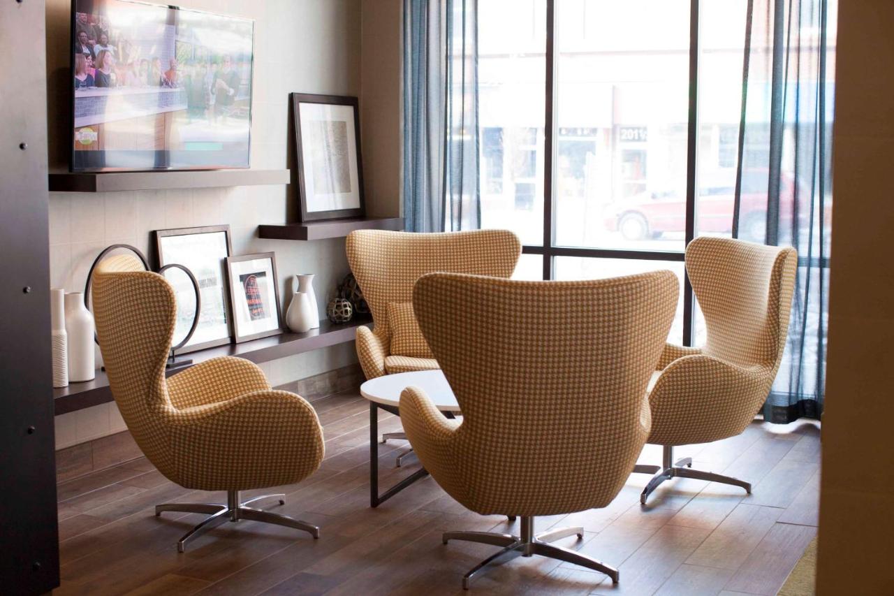  | Hampton Inn & Suites St. Paul Downtown