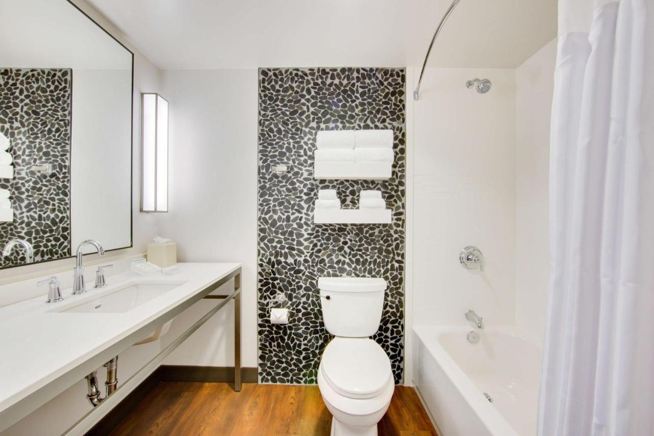 King Room - Disability Access at Hilton Garden Inn North Houston Spring