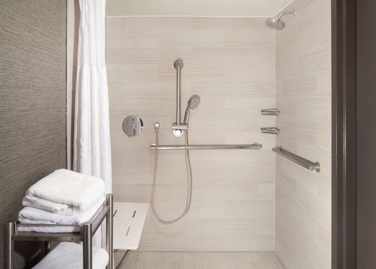 Room with Two Double Beds and Roll-In Shower - Mobility Access at Hilton Parsippany