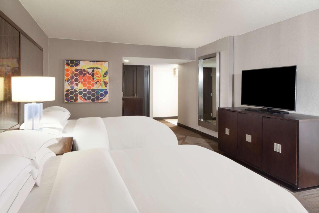 Corner Room with Two Double Beds at Hilton Parsippany
