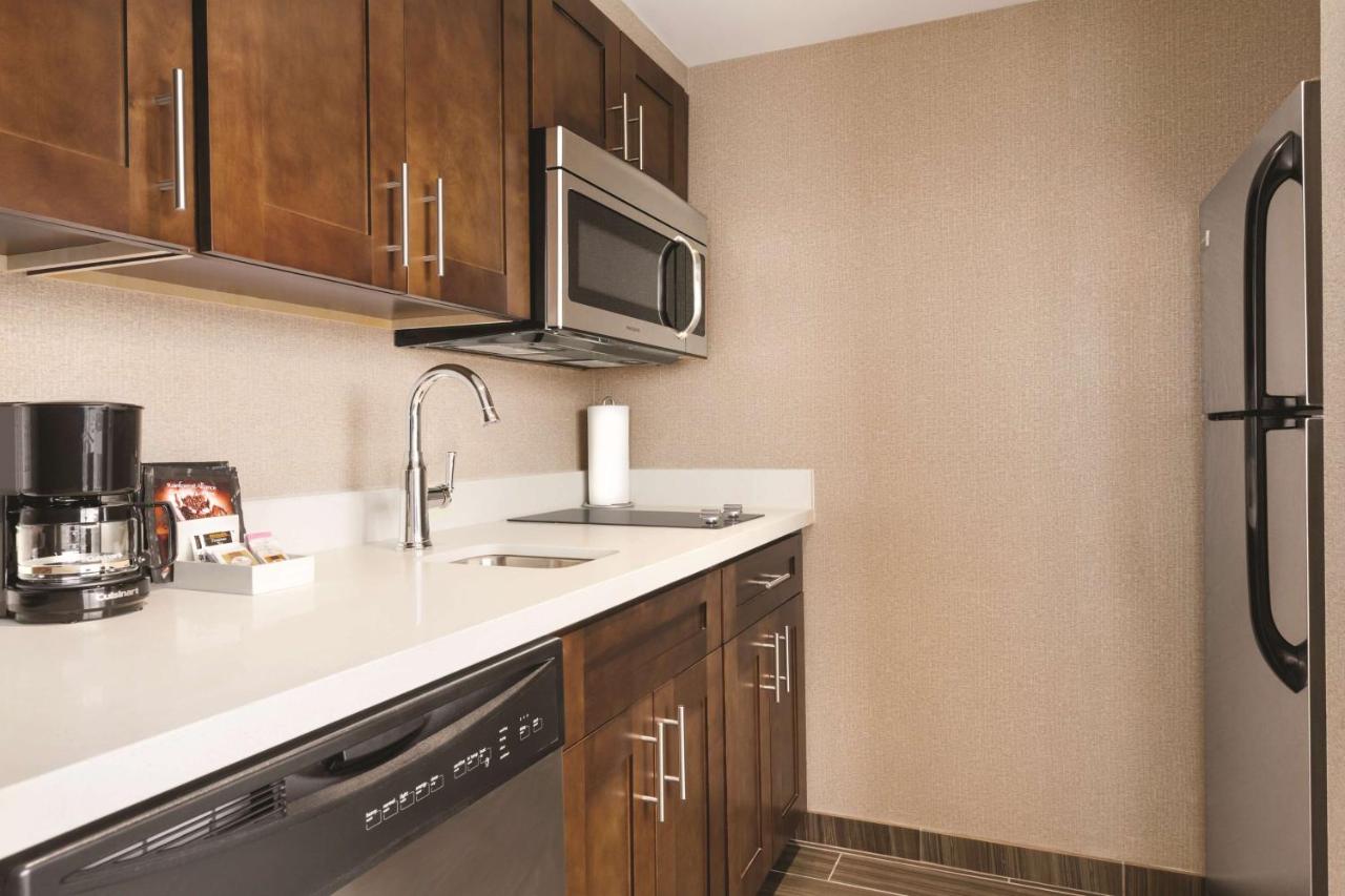 | Homewood Suites by Hilton Washington DC Capitol-Navy Yard