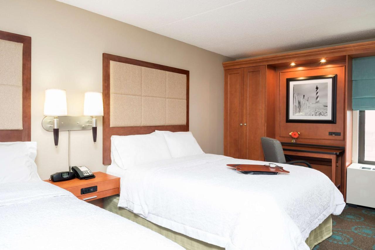 Queen Room with Two Queen Beds at Ann Arbor North Inn