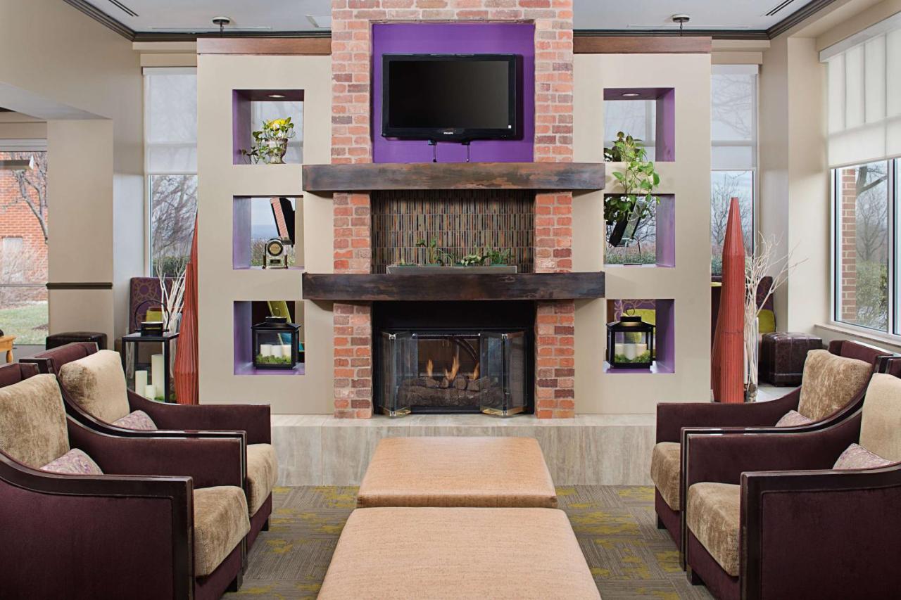 | Hilton Garden Inn Hartford North-Bradley International Airport