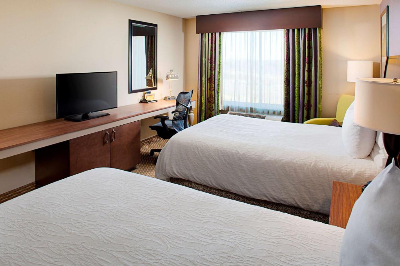 | Hilton Garden Inn Hartford North-Bradley International Airport