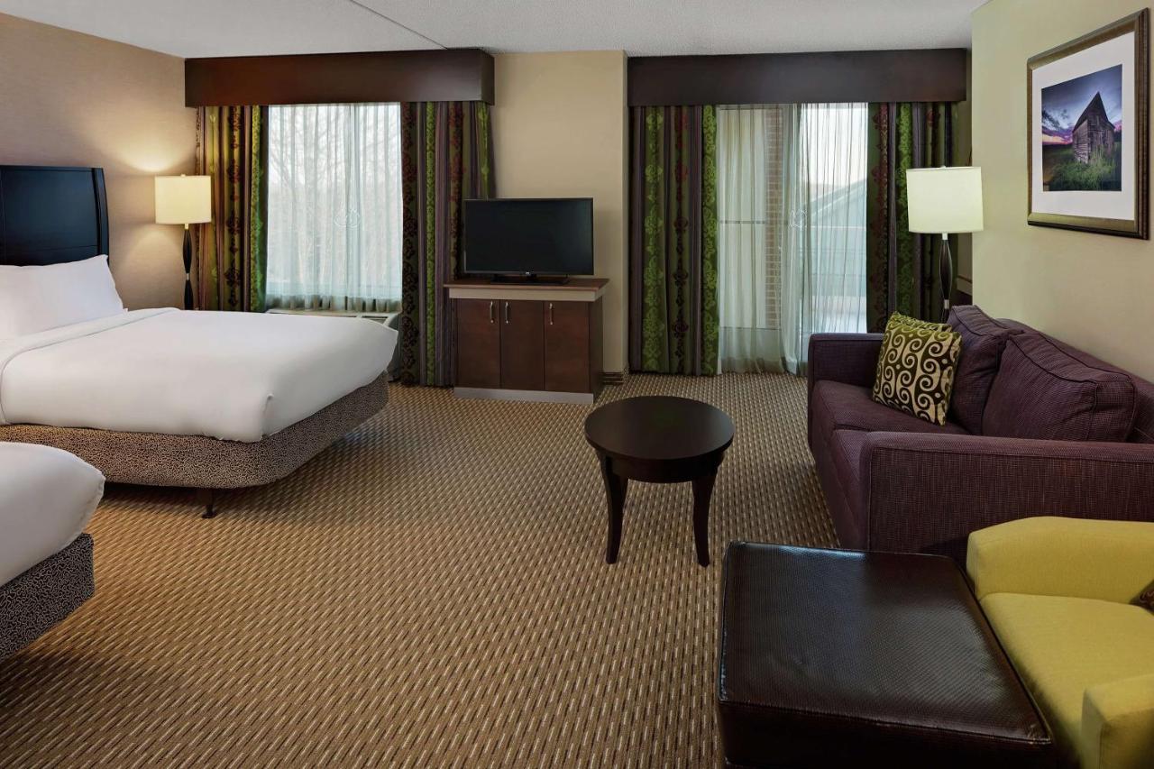| Hilton Garden Inn Hartford North-Bradley International Airport