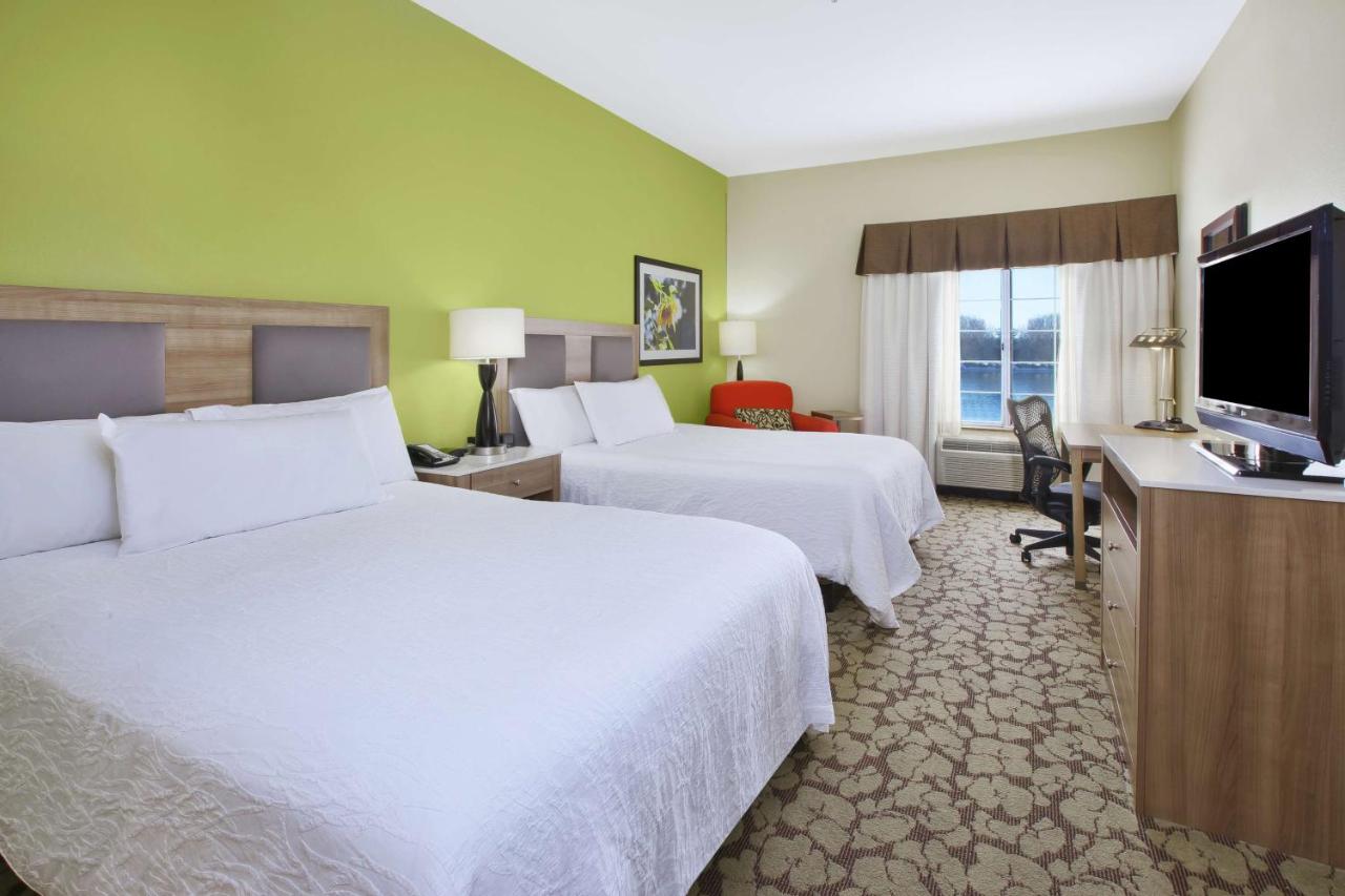 Deluxe Queen Room with Two Queen Beds - Lake View at Hilton Garden Inn Wichita