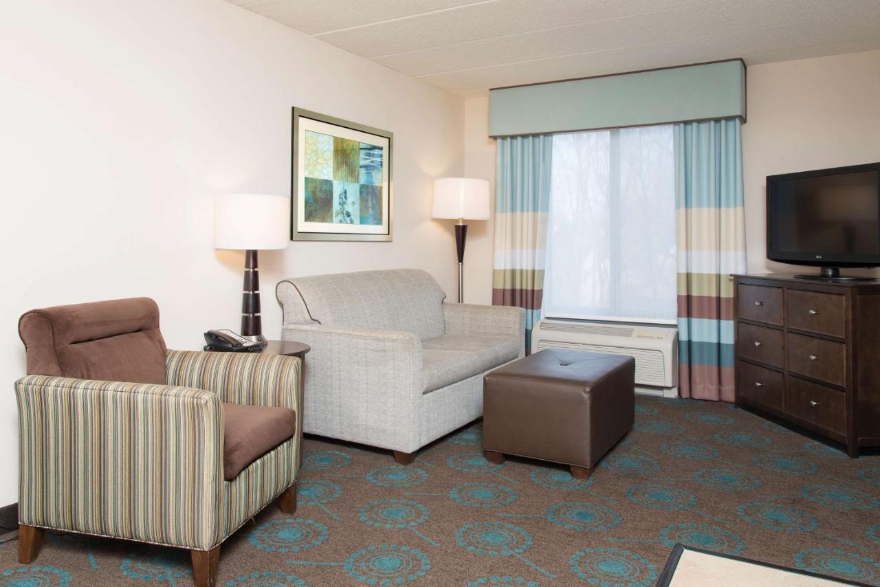 Queen Suite with Two Queen Beds-Kitchen/Non-Smoking at Hampton Inn and Suites Kokomo