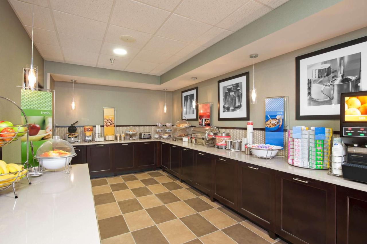 | Hampton Inn Muskegon