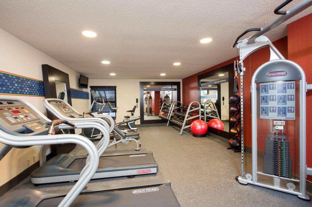 | Hampton Inn Muskegon