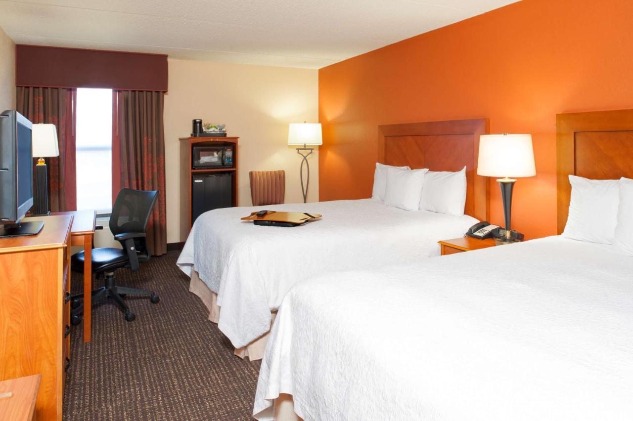 | Hampton Inn Muskegon