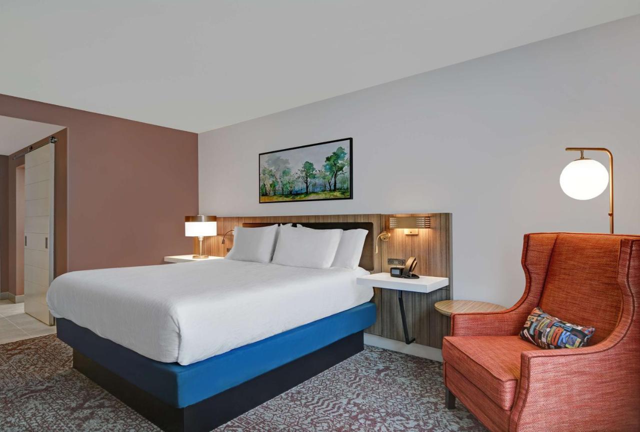 King Room at Hilton Garden Inn Madison Huntsville Airport