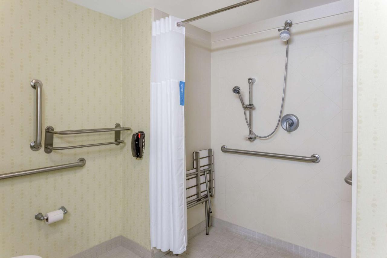  | Hampton Inn Richmond - South