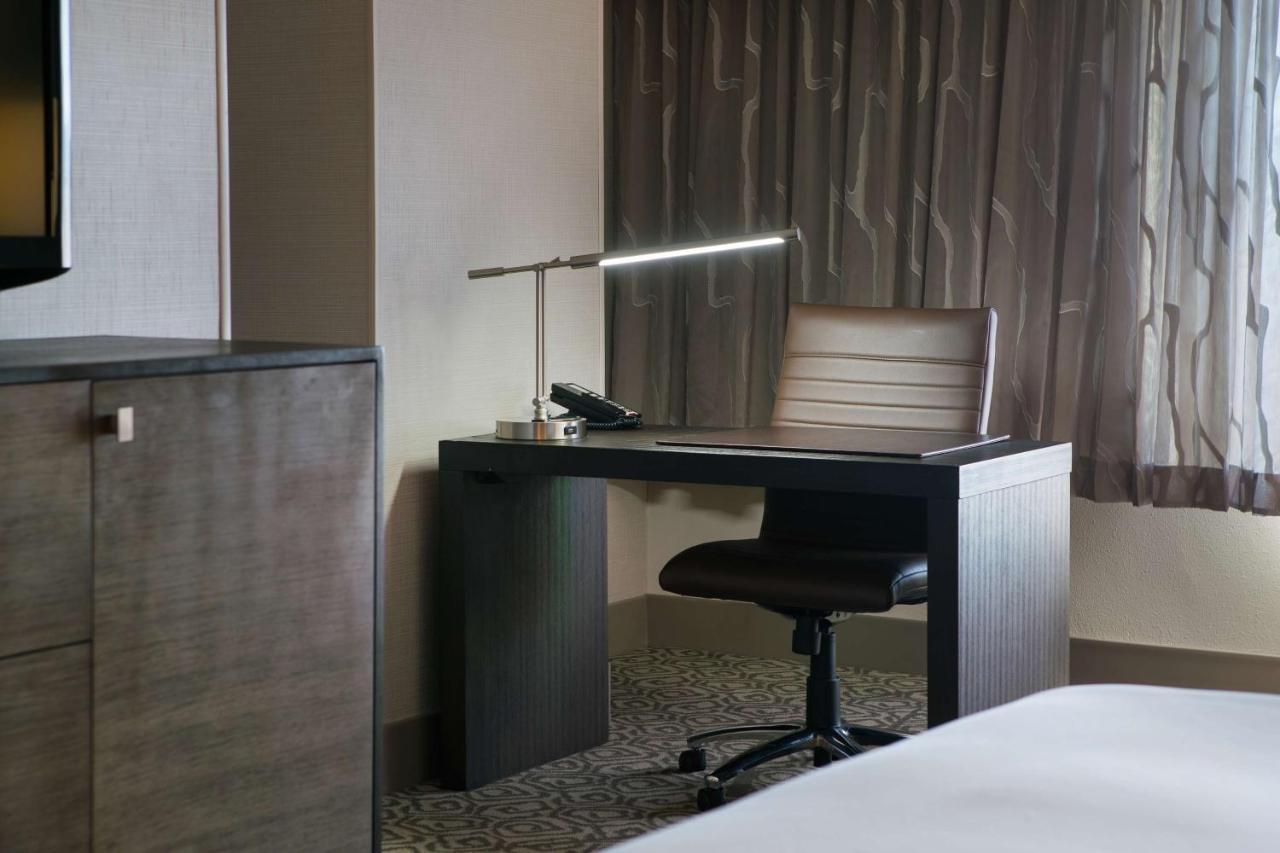 King Suite - Non-Smoking at DoubleTree by Hilton San Francisco Airport North Bayfront
