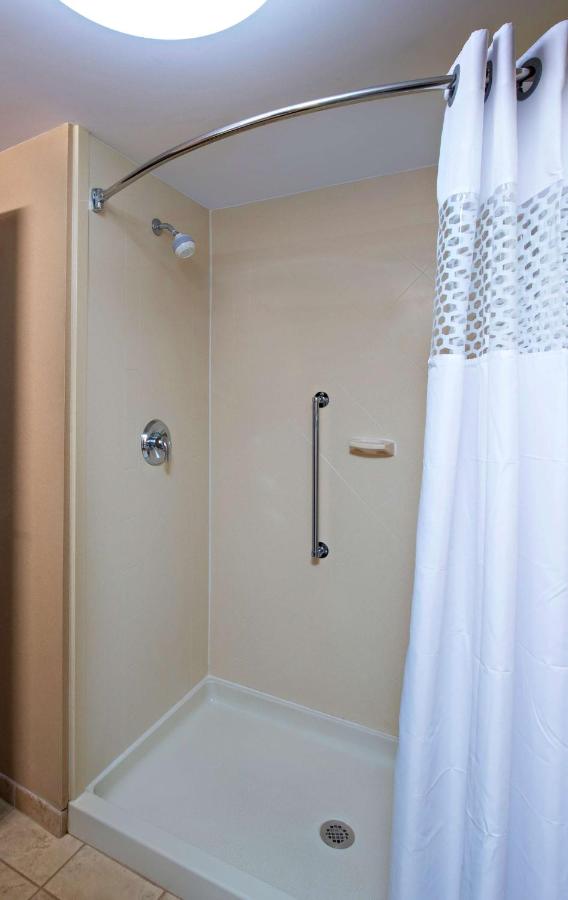 | Hampton Inn Bennington