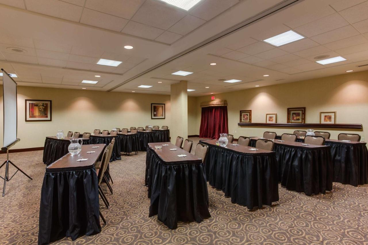 | Hampton Inn Bennington