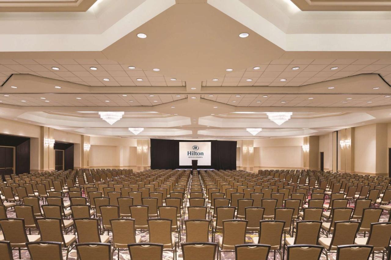 | Hilton East Brunswick