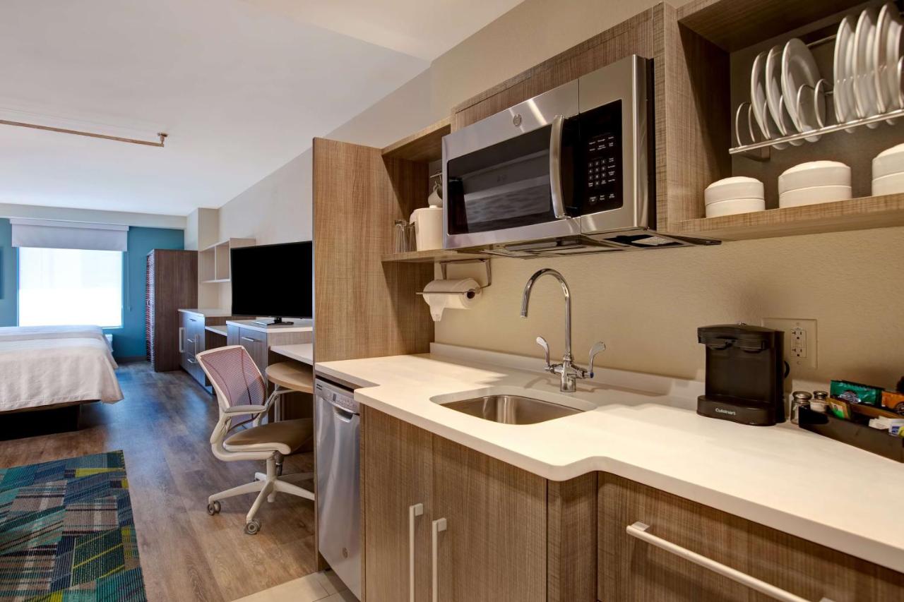 Queen Studio - Non-Smoking at Home2 Suites by Hilton San Antonio Riverwalk, TX