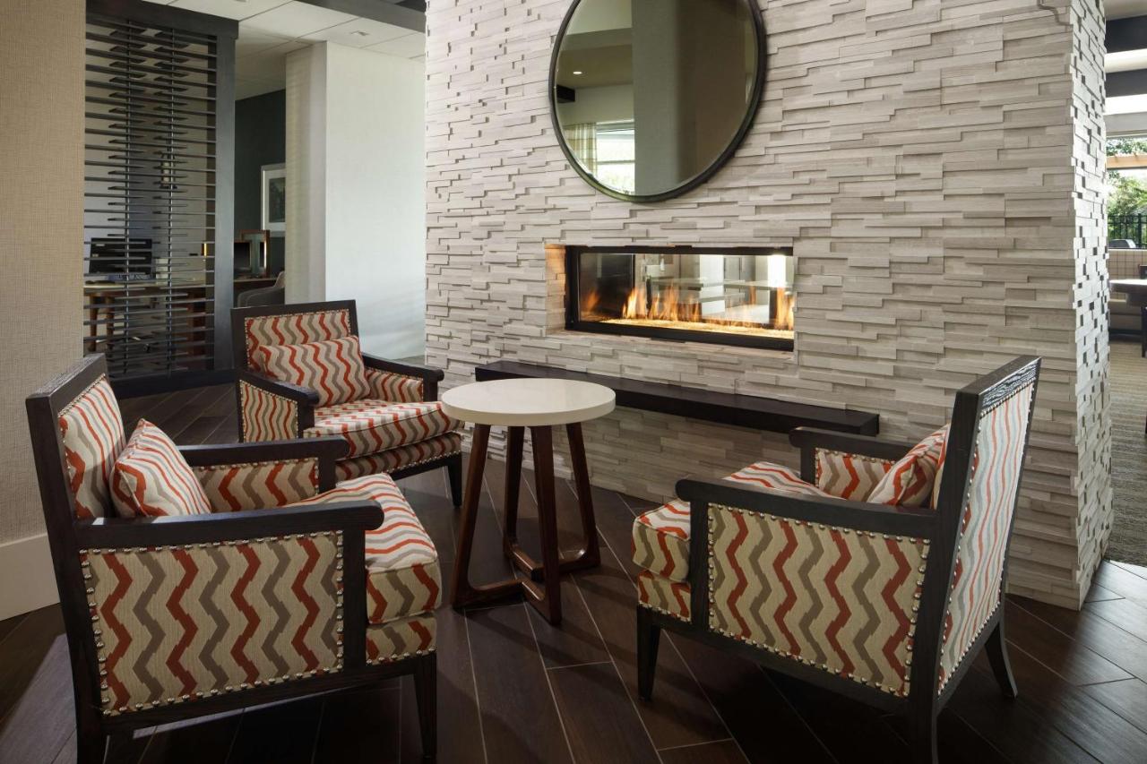 | Homewood Suites By Hilton Teaneck Glenpointe