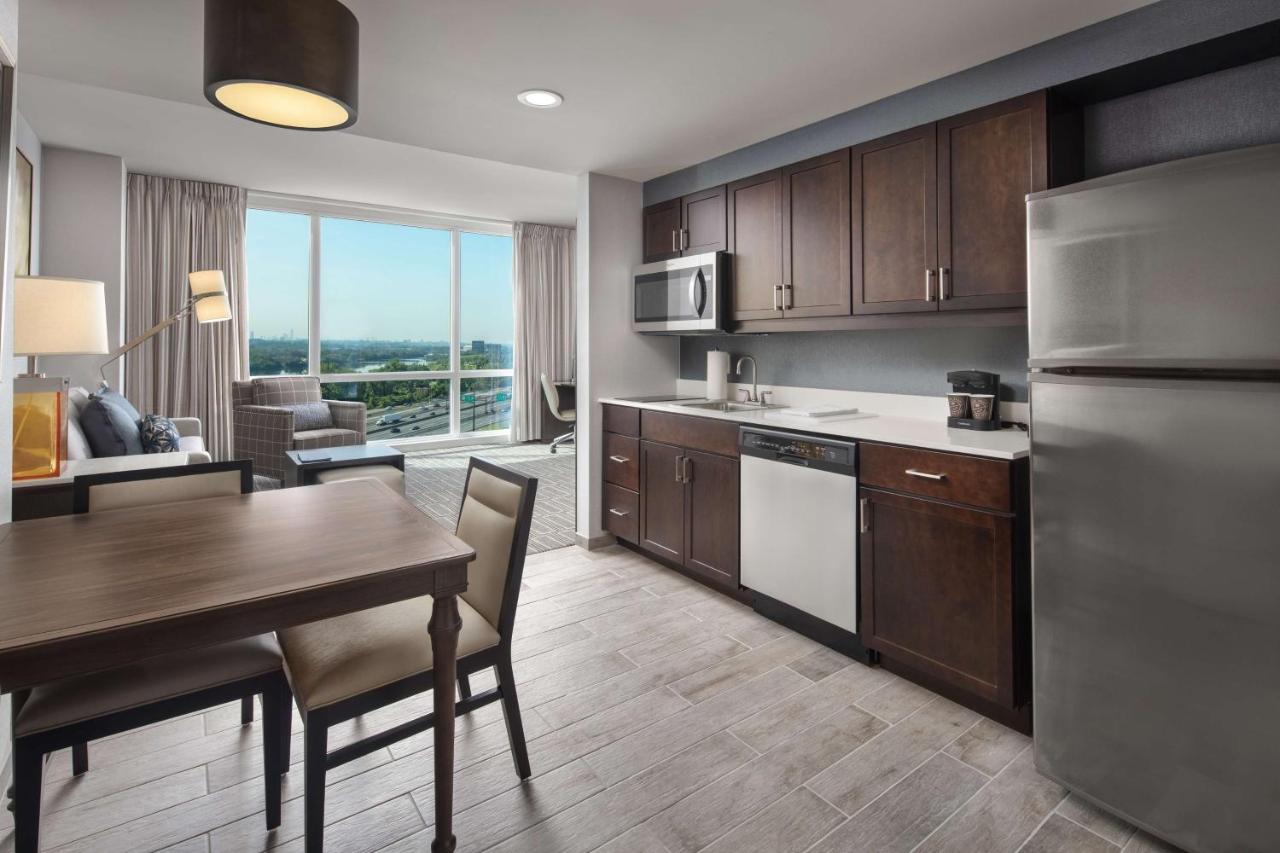 | Homewood Suites By Hilton Teaneck Glenpointe