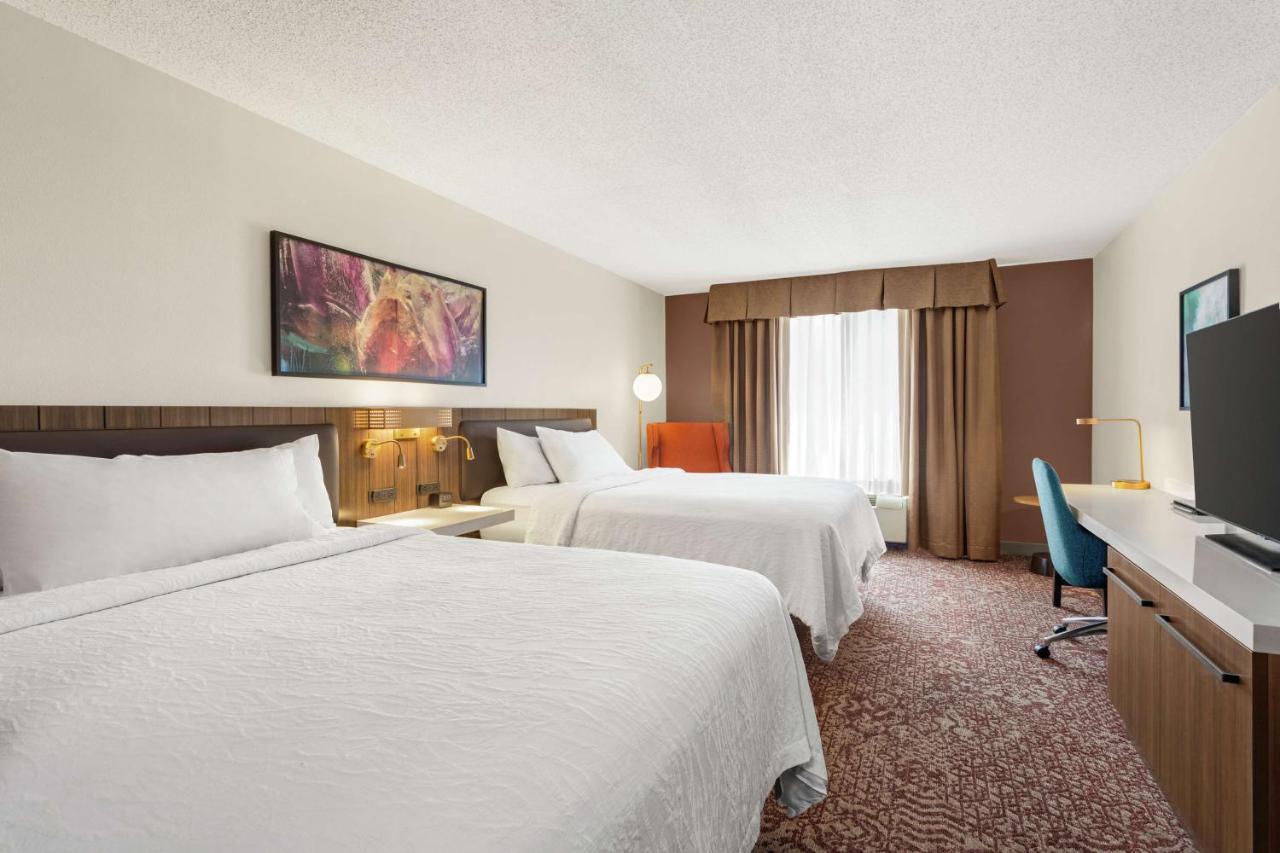 Queen Room with Two Queen Beds - Disability Access at Hilton Garden Inn Allentown Bethlehem Airport