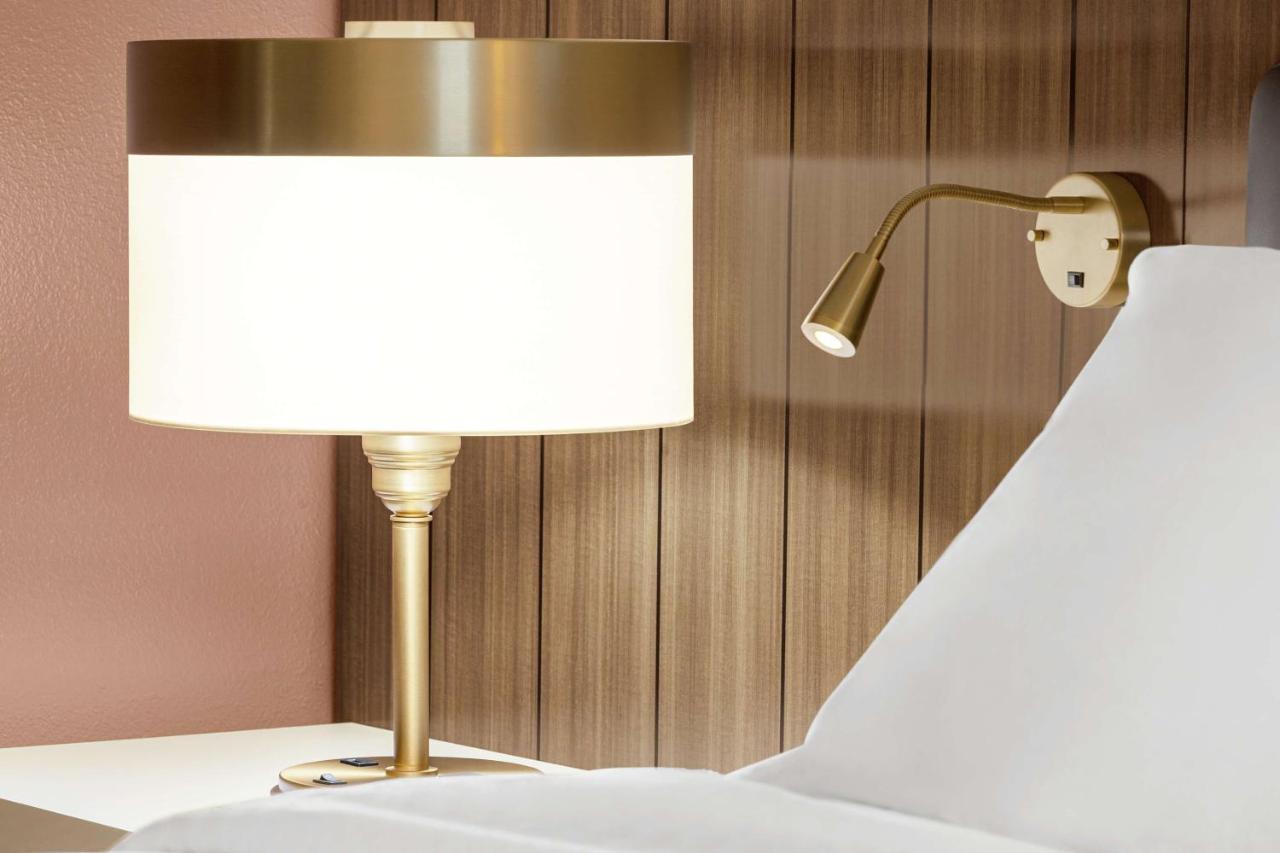 Premium King Room at Hilton Garden Inn Allentown Bethlehem Airport
