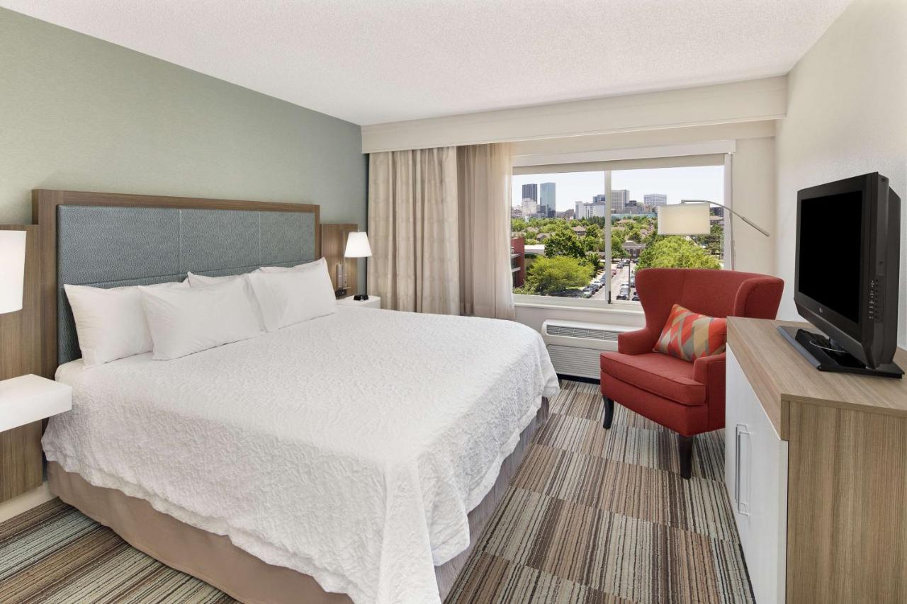 King Suite with Sofa Bed - Non-Smoking at Hampton Inn Atlanta-Georgia Tech-Downtown