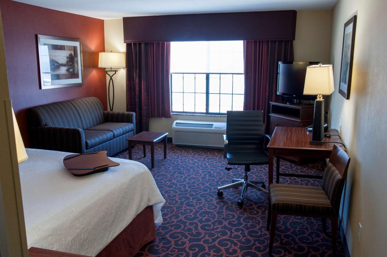 King Studio with Sofa Bed at Hampton Inn & Suites Watertown