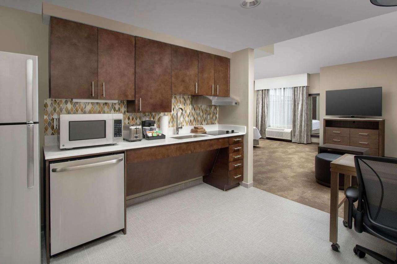 King Room - Mobility/Hearing Accessible - Non-Smoking at Homewood Suites by Hilton Austin Downtown