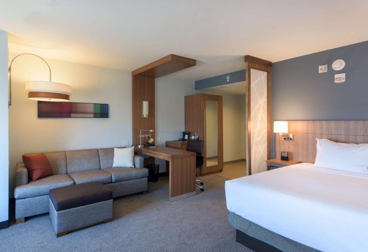 Corner King Room with City View at DoubleTree by Hilton Asheville Downtown