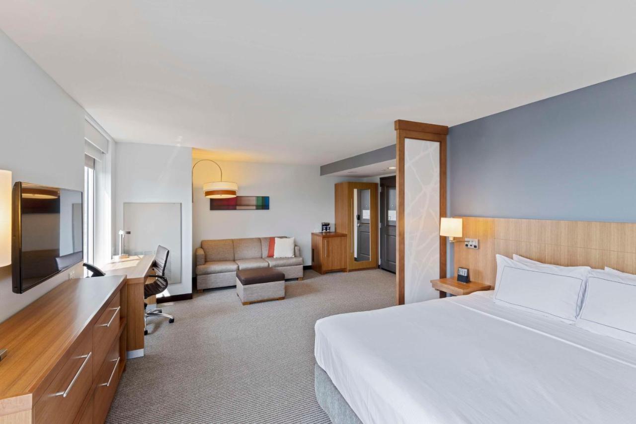 Corner King Room with City View at DoubleTree by Hilton Asheville Downtown