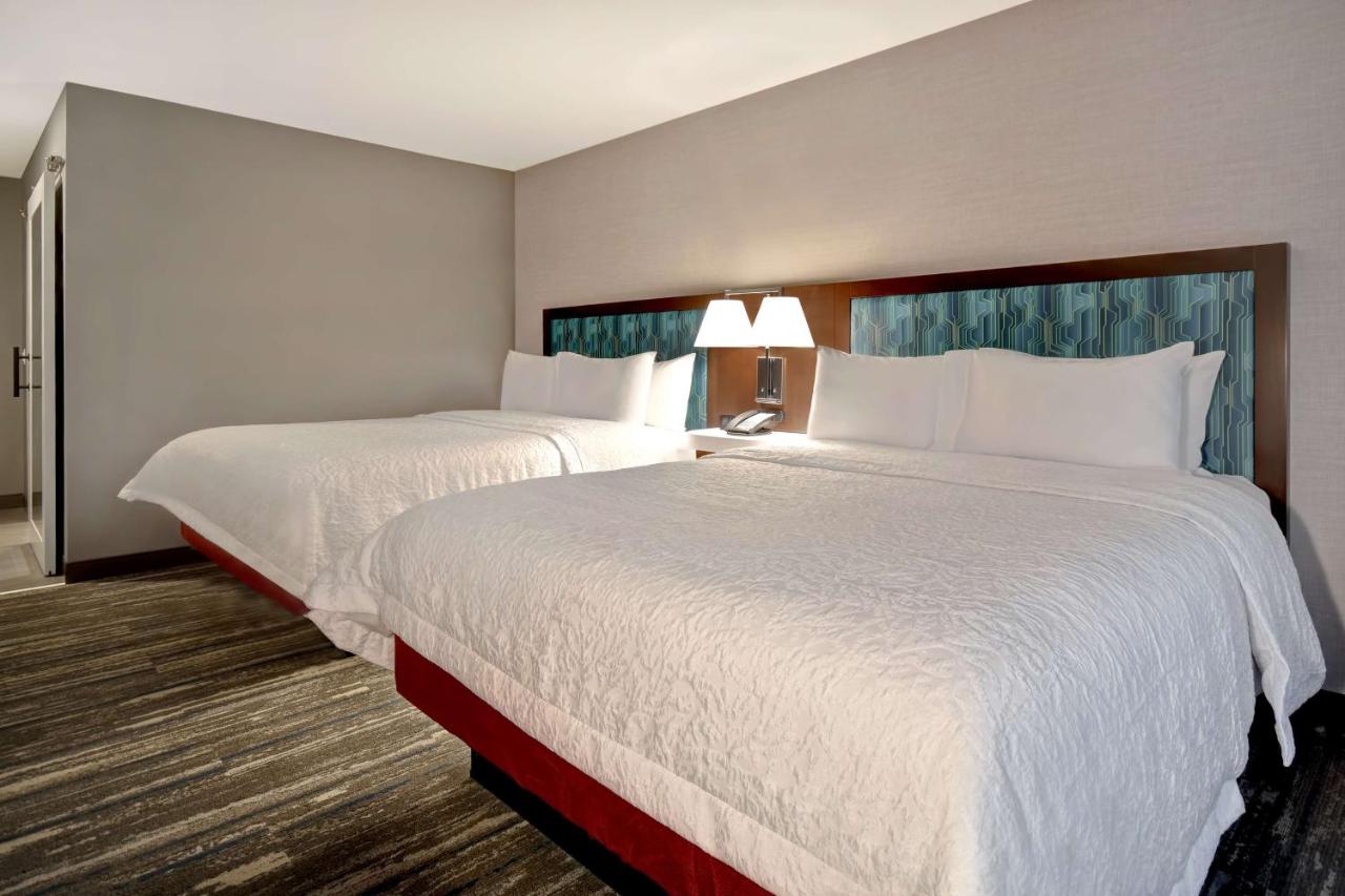  | Hampton Inn Pleasant View