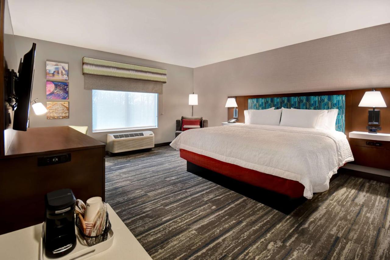  | Hampton Inn Pleasant View