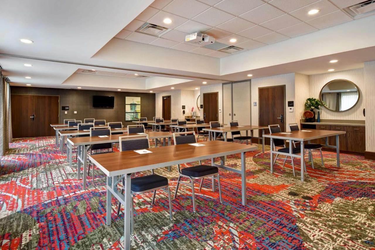  | Hampton Inn Pleasant View