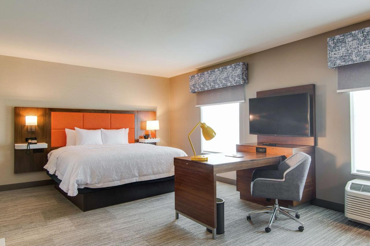 King Studio Suite - Non Smoking at Hampton Inn & Suites Nashville North Skyline