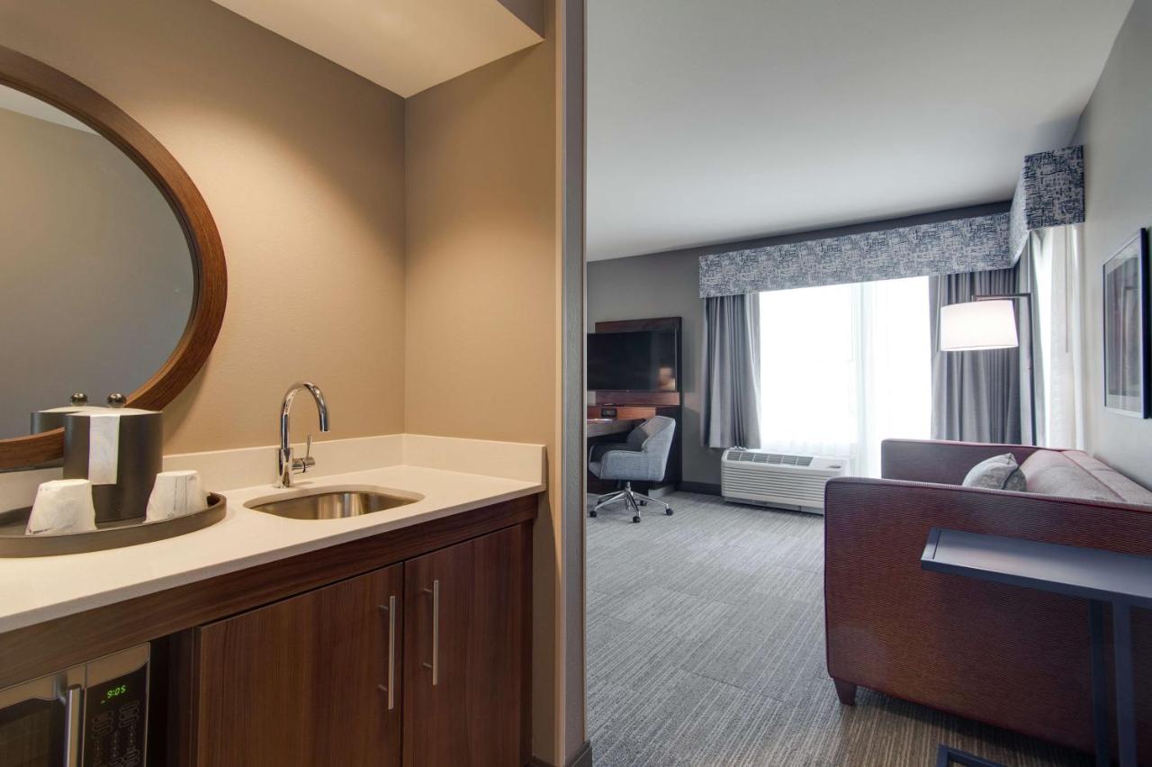 King Studio Suite - Hearing Accessible/Non-Smoking at Hampton Inn & Suites Nashville North Skyline