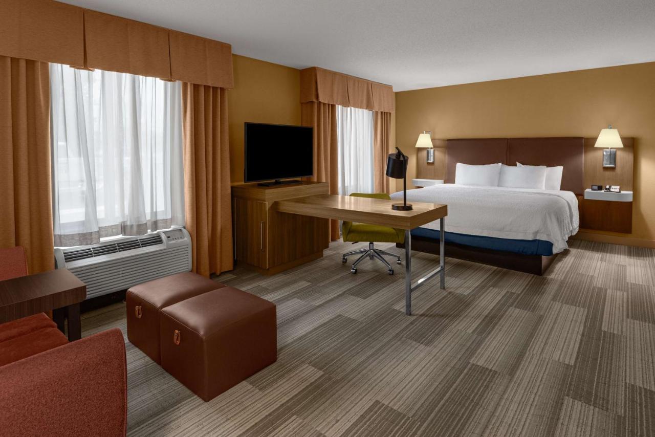 King Studio with Sofa Bed at Hampton Inn & Suites Banning-Beaumont