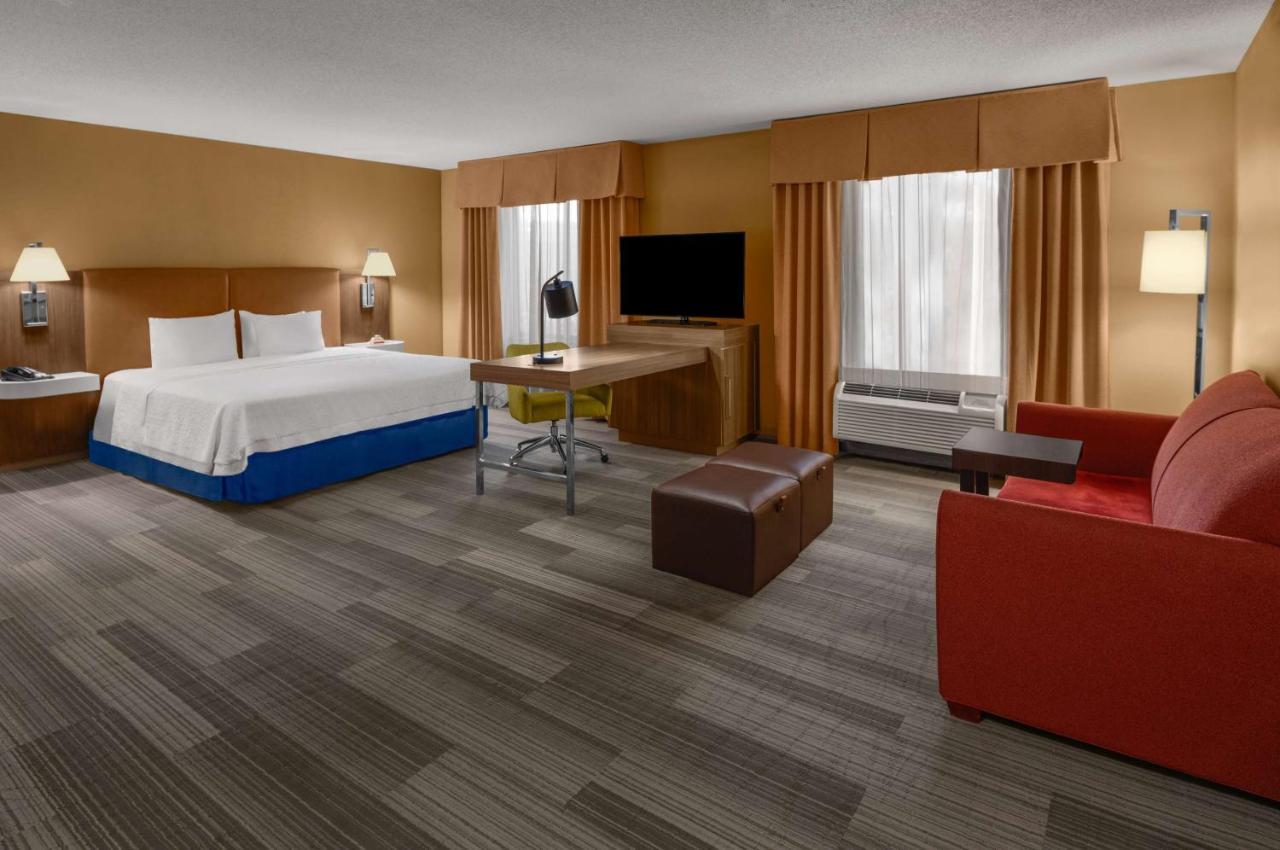 King Studio with Sofa Bed at Hampton Inn & Suites Banning-Beaumont