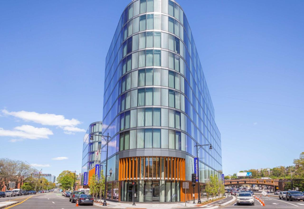 | Hilton Garden Inn Boston Brookline, Ma