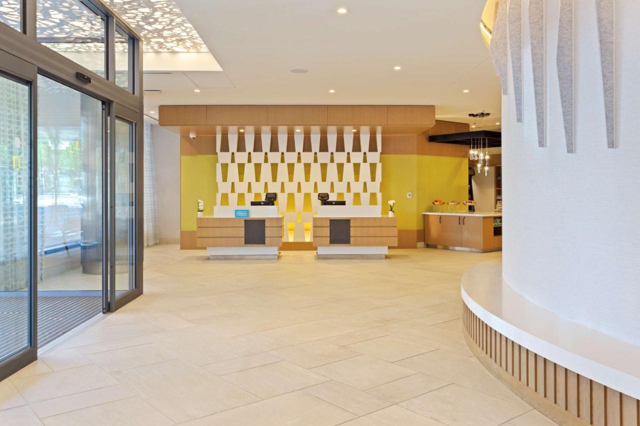 | Hilton Garden Inn Boston Brookline, Ma
