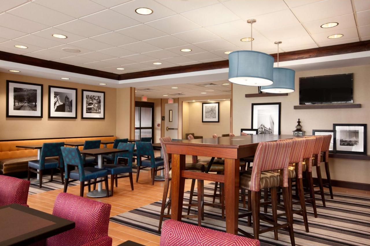 | Hampton Inn Boston/Braintree
