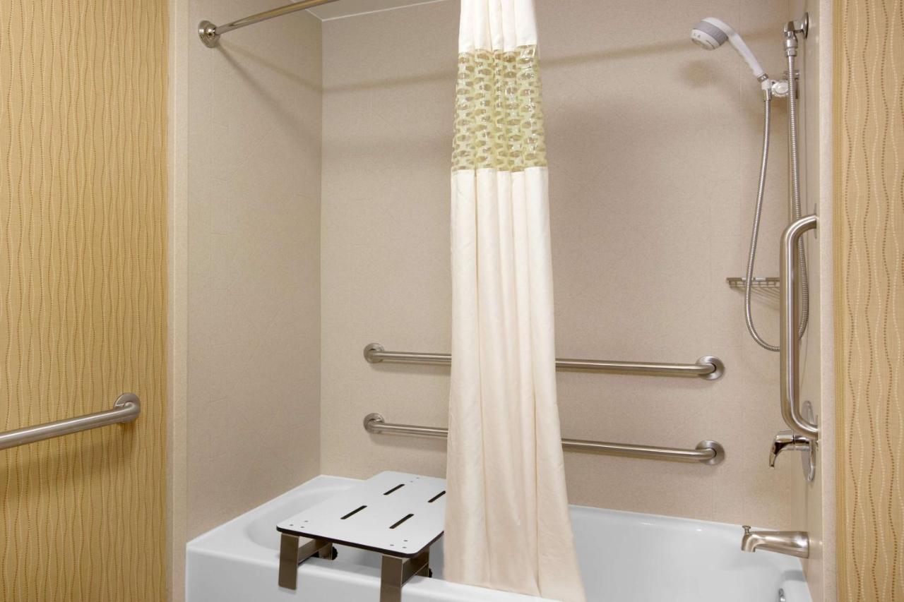 | Hampton Inn Boston/Braintree