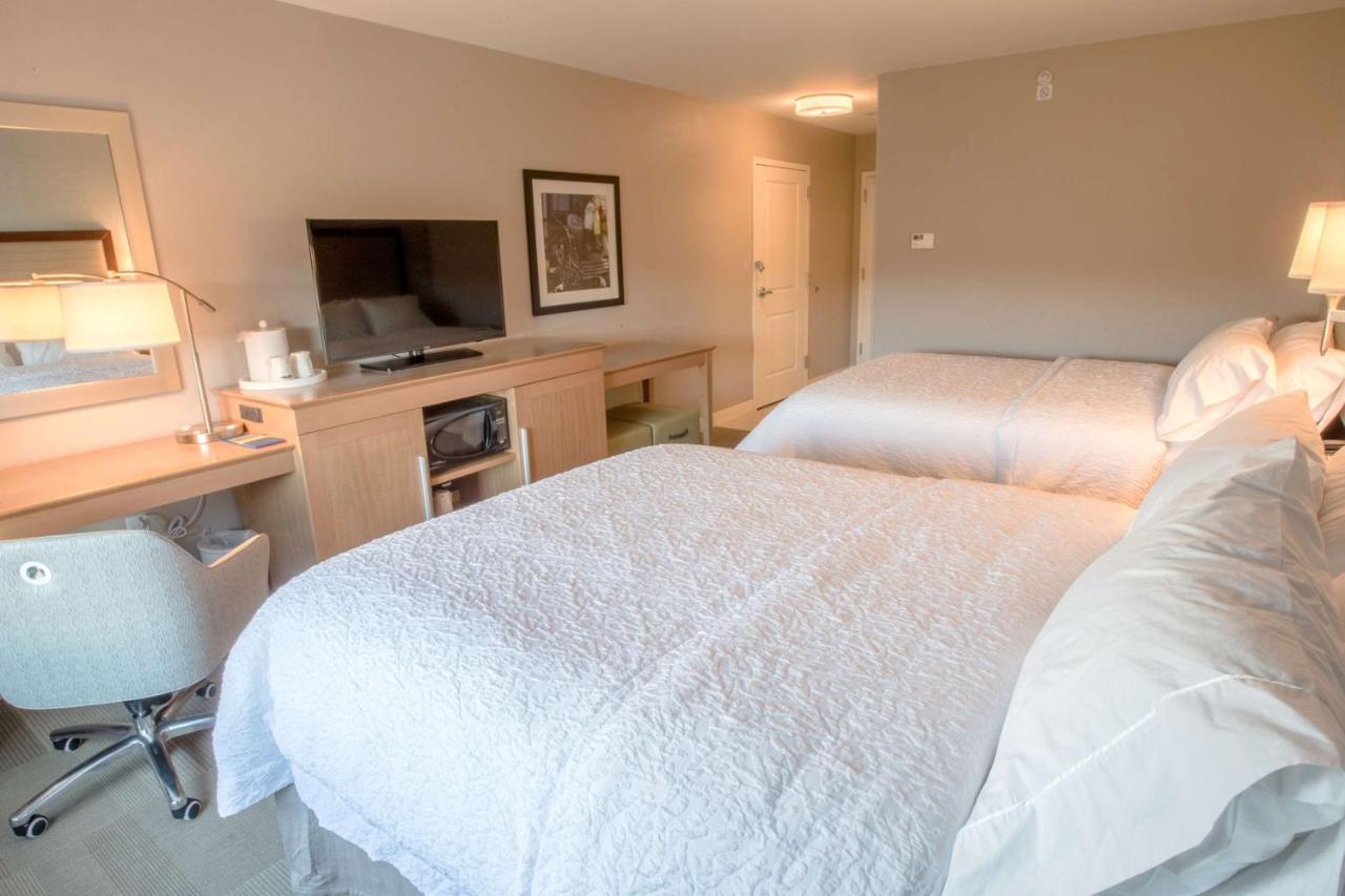  | Hampton Inn by Hilton Amesbury, MA